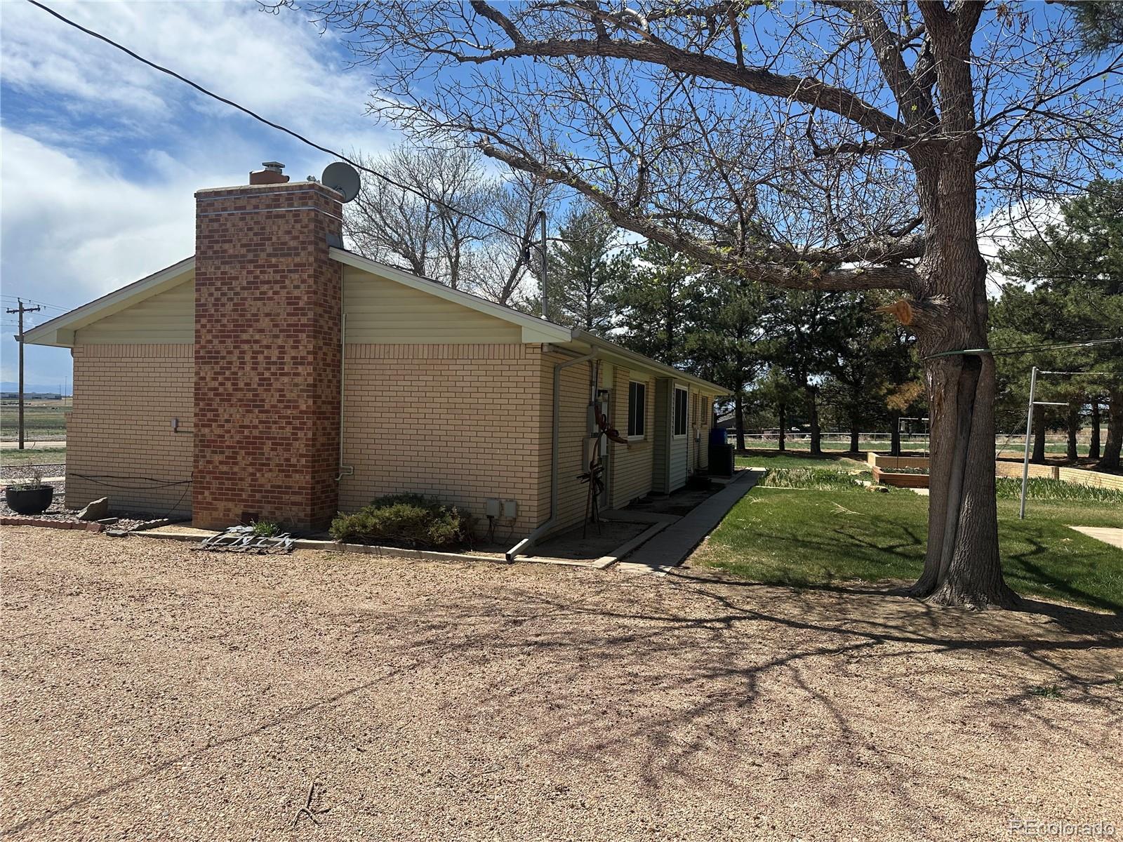 1685 E 160th Avenue Broomfield CO 80023