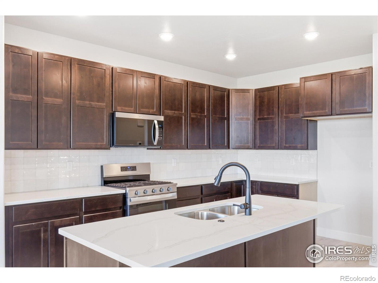 105 7 Avenue Wiggins CO 80654