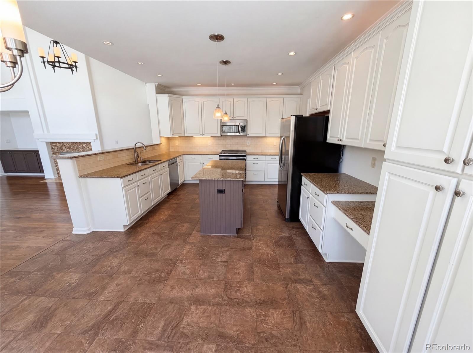 5817 S Espana Street Aurora CO 80015