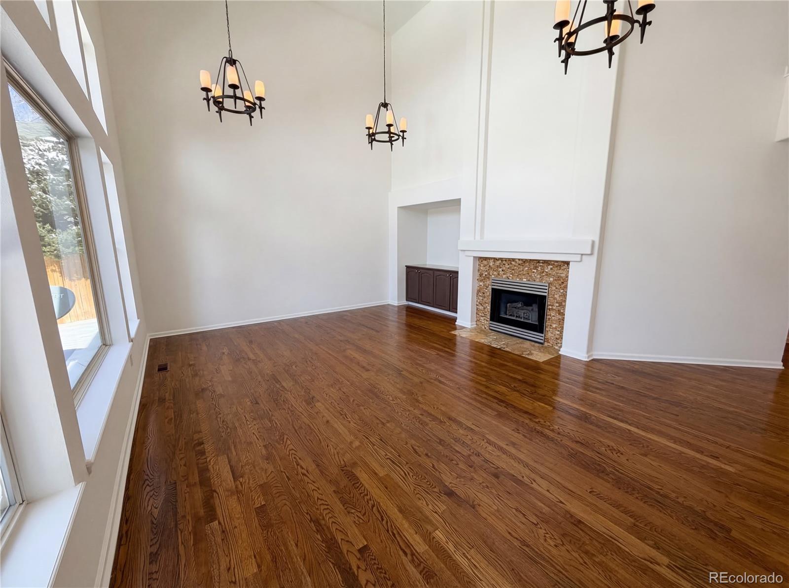 5817 S Espana Street Aurora CO 80015