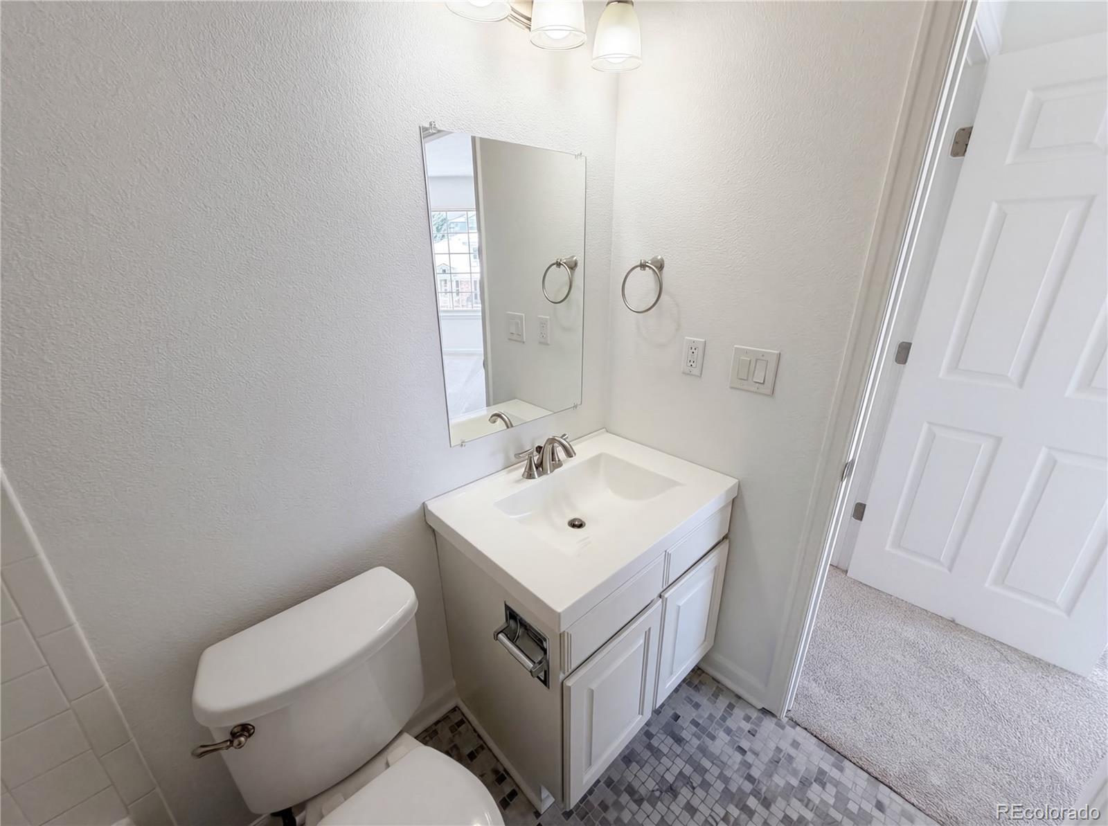 5817 S Espana Street Aurora CO 80015