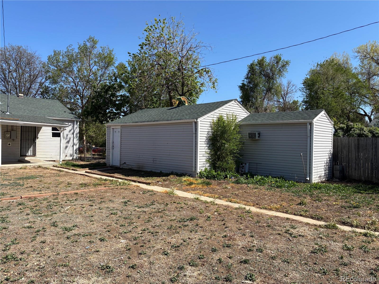 1989 Beeler Street Aurora CO 80010