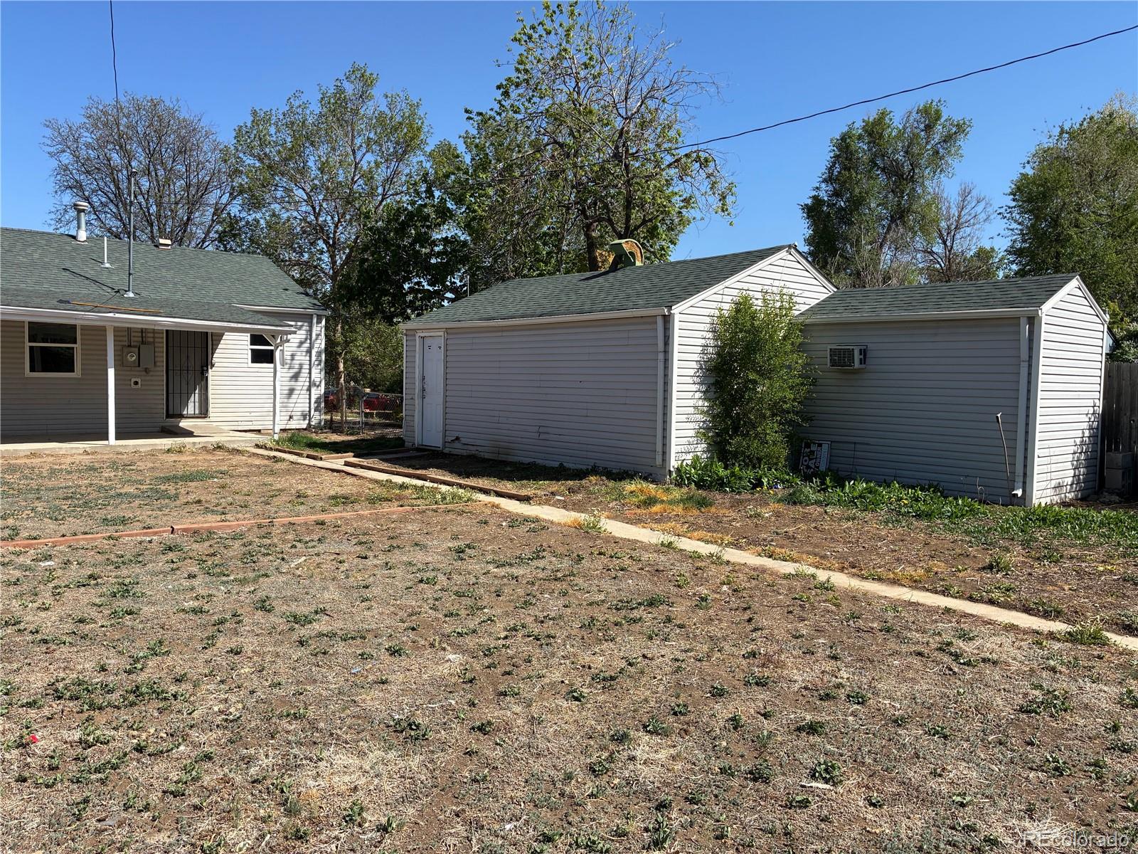 1989 Beeler Street Aurora CO 80010