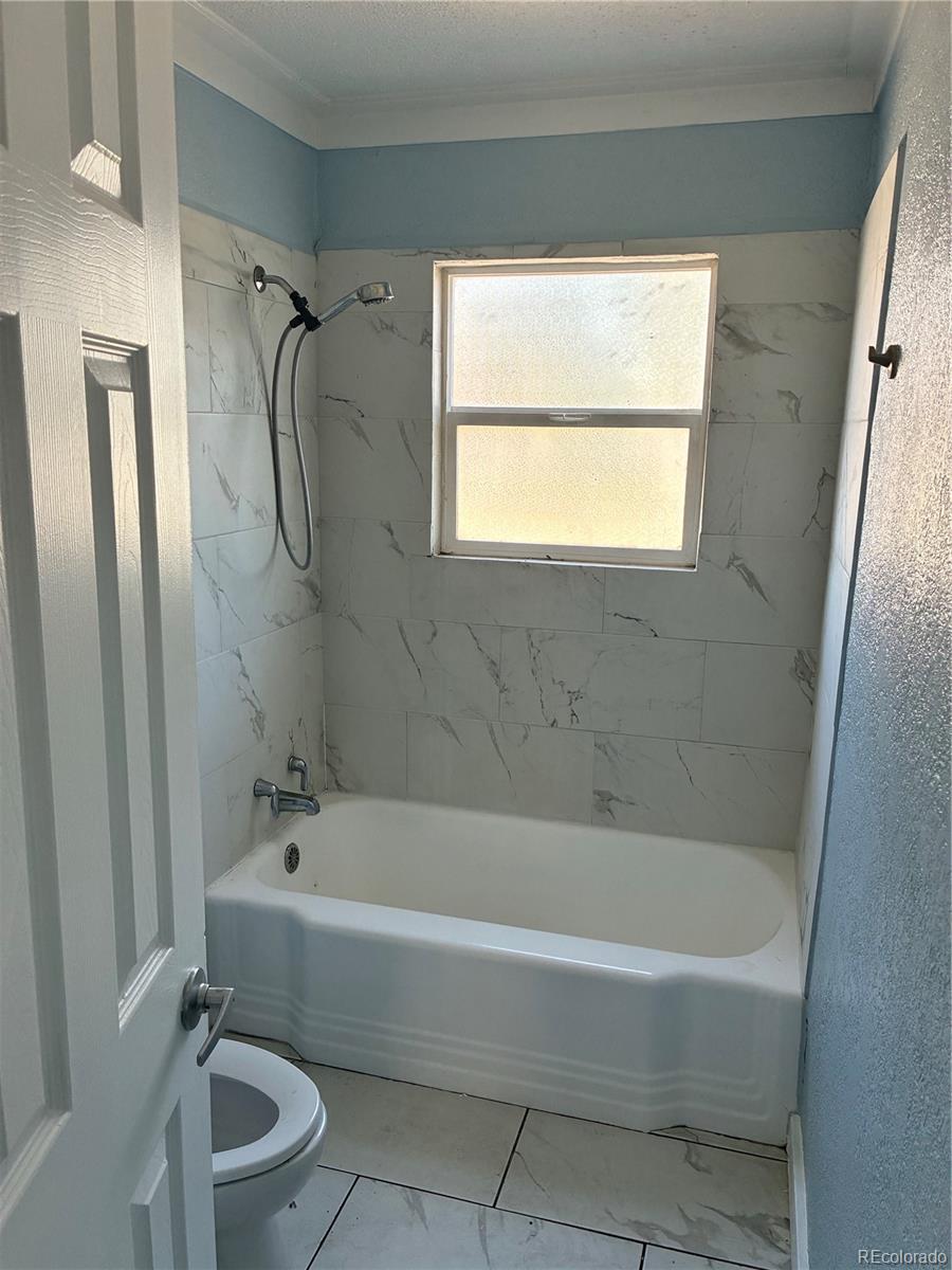 1989 Beeler Street Aurora CO 80010