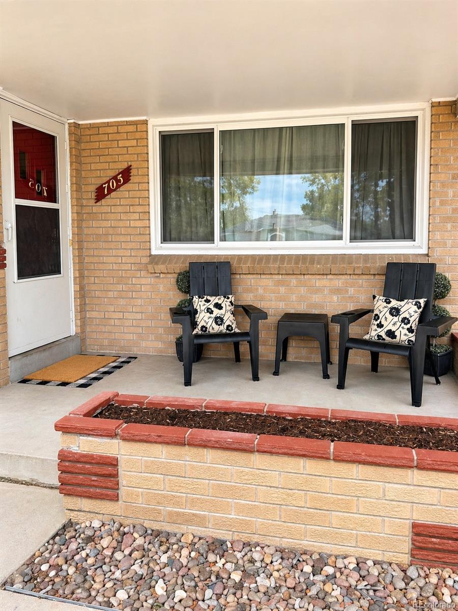 705 W 1st Avenue Broomfield CO 80020