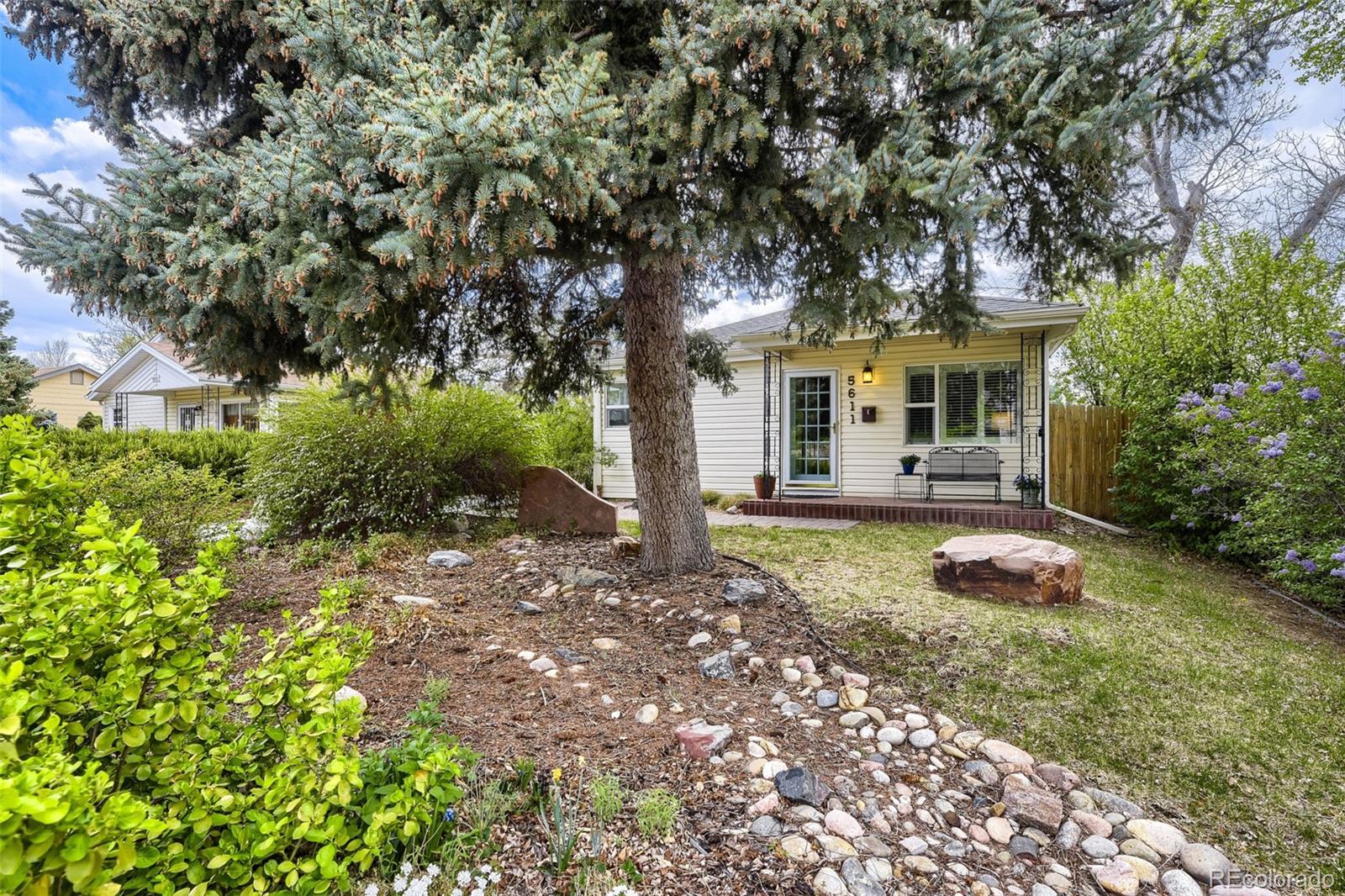 5611 S Hickory Street Littleton CO 80120