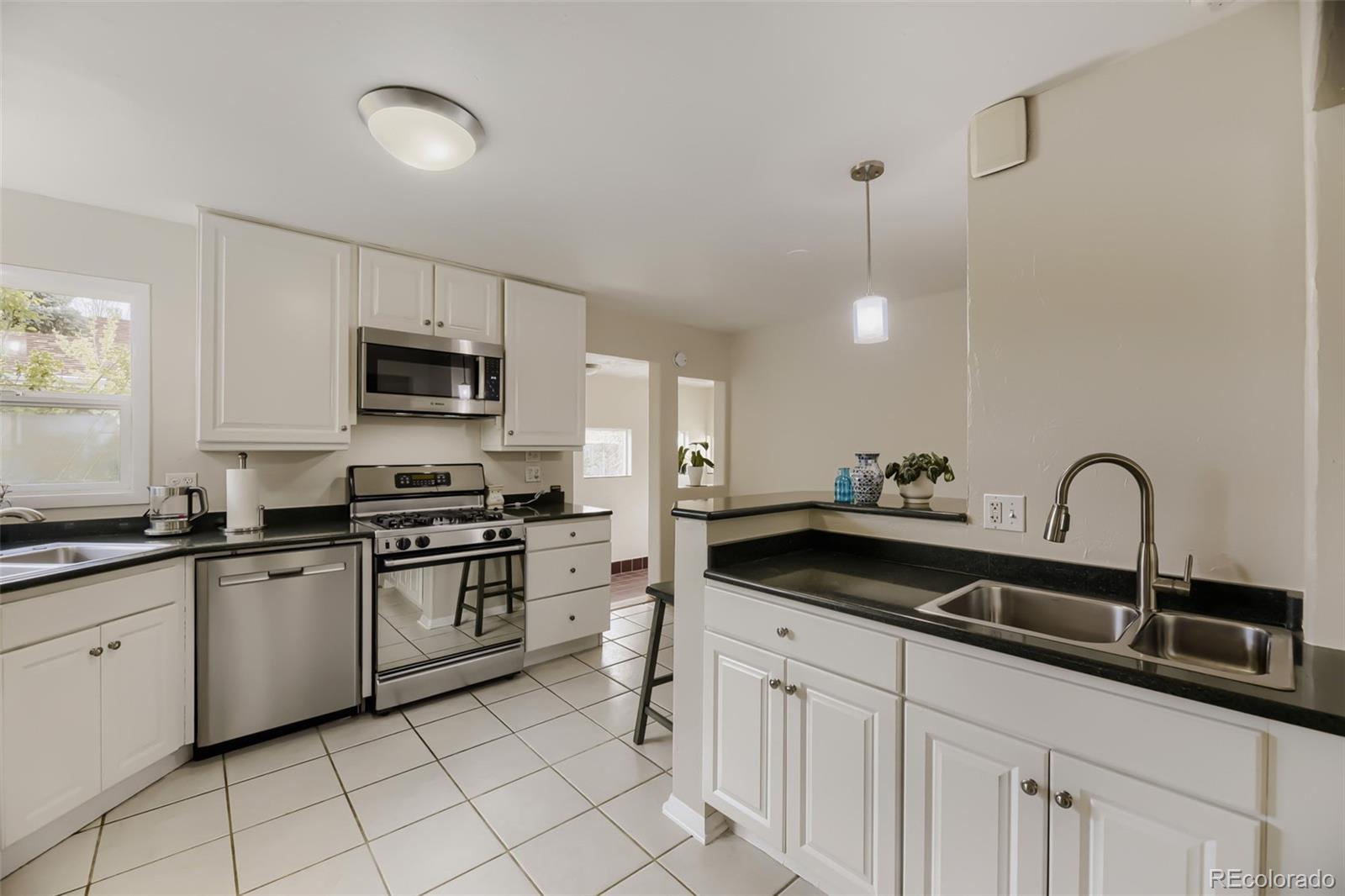 5611 S Hickory Street Littleton CO 80120