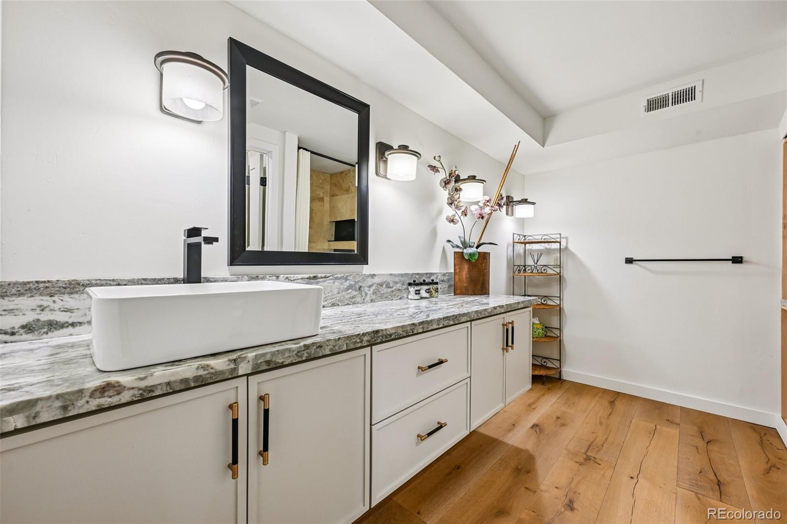 9315 Sulton Court Highlands Ranch CO 80126