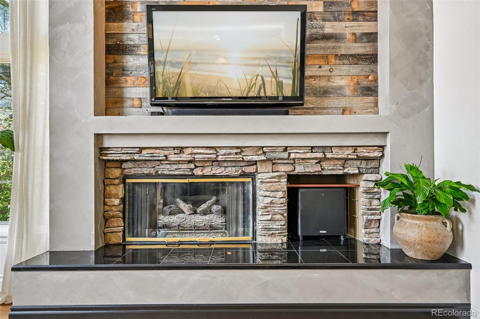 9315 Sulton Court Highlands Ranch CO 80126