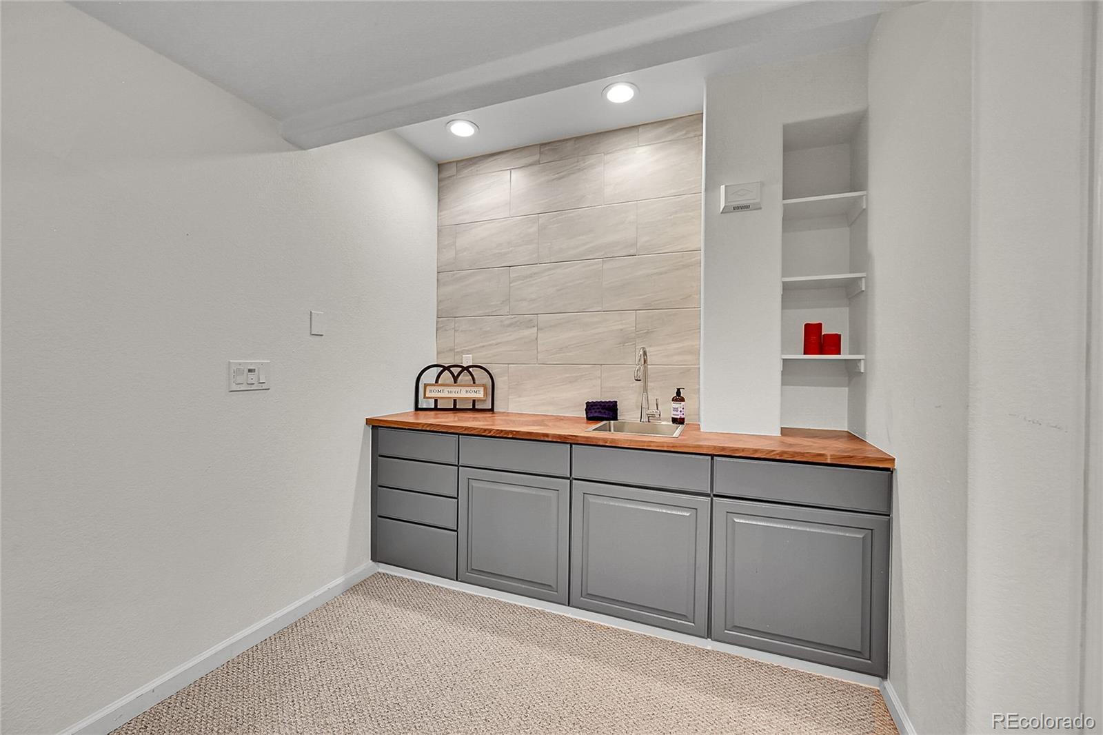 2558 Premier Place Boulder CO 80304