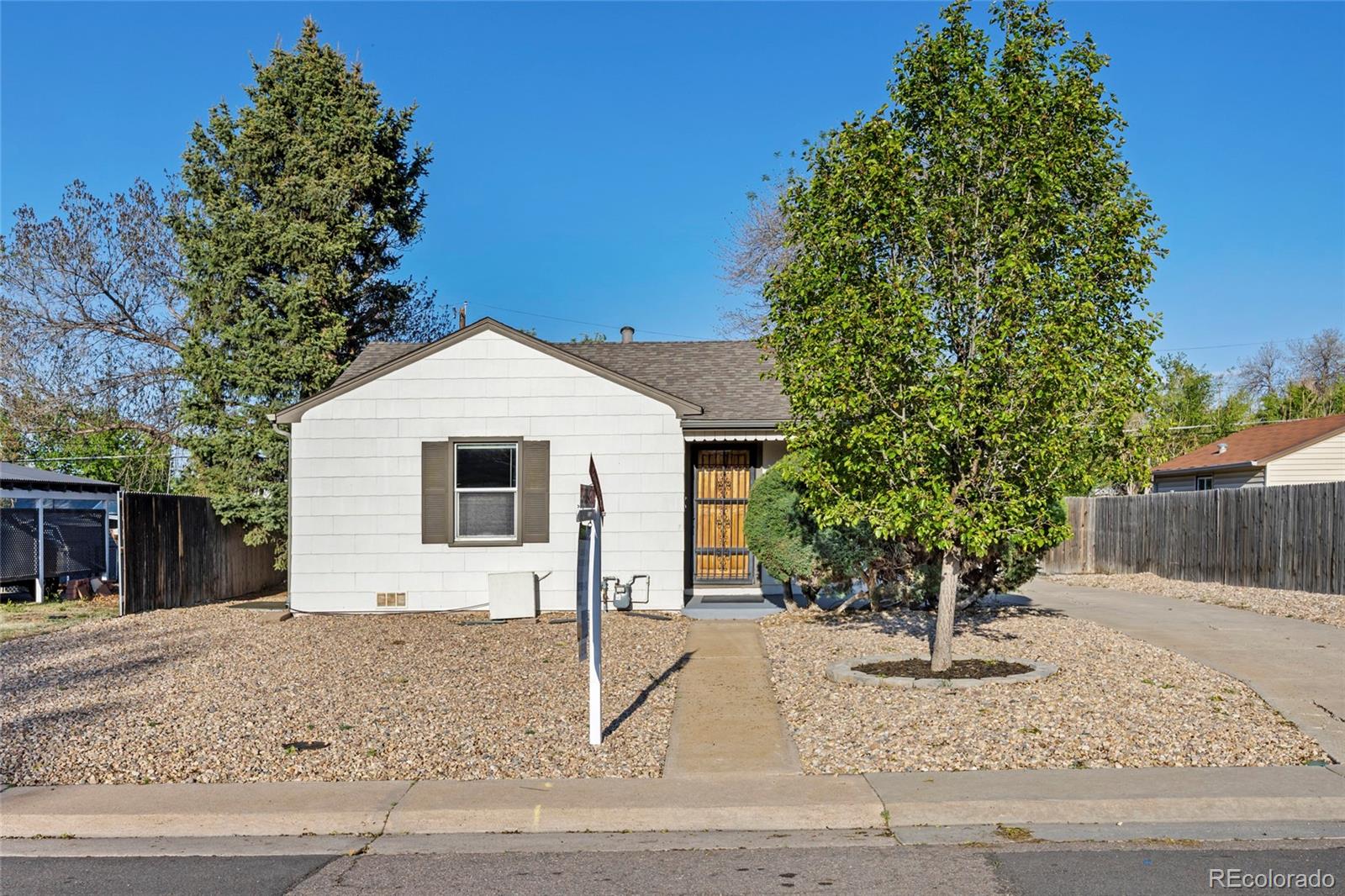 2060 S Knox Court Denver CO 80219