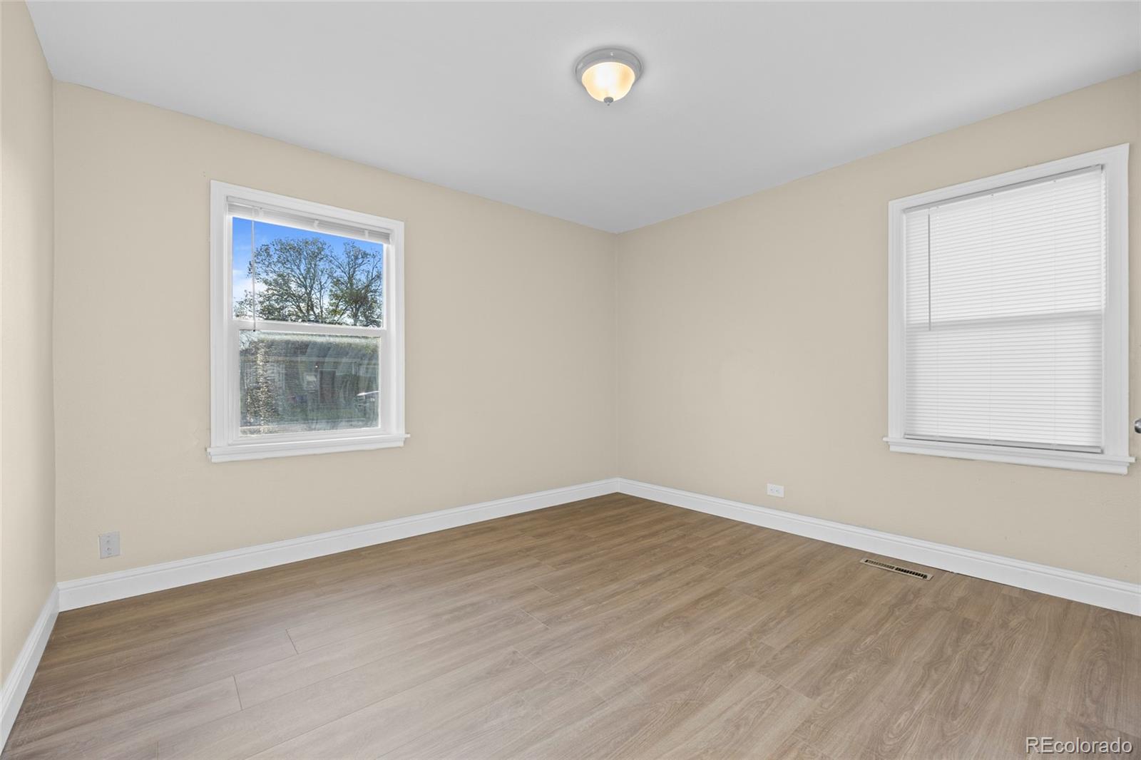 2060 S Knox Court Denver CO 80219