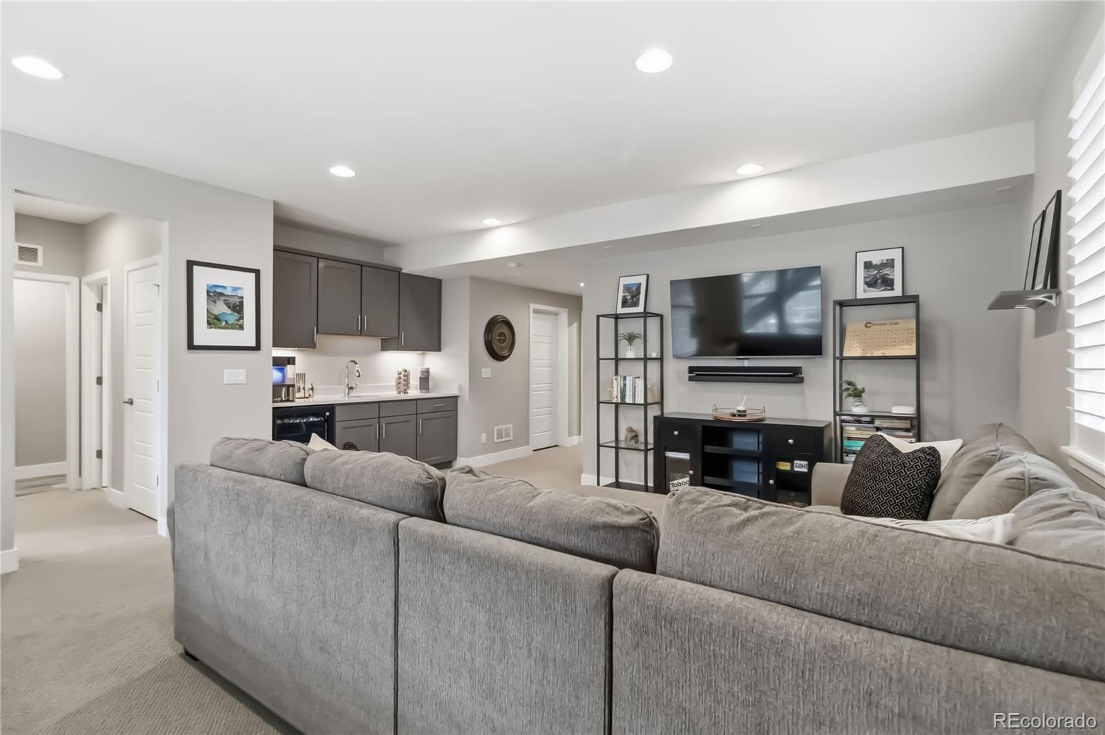 489 Meadowleaf Lane Highlands Ranch CO 80126