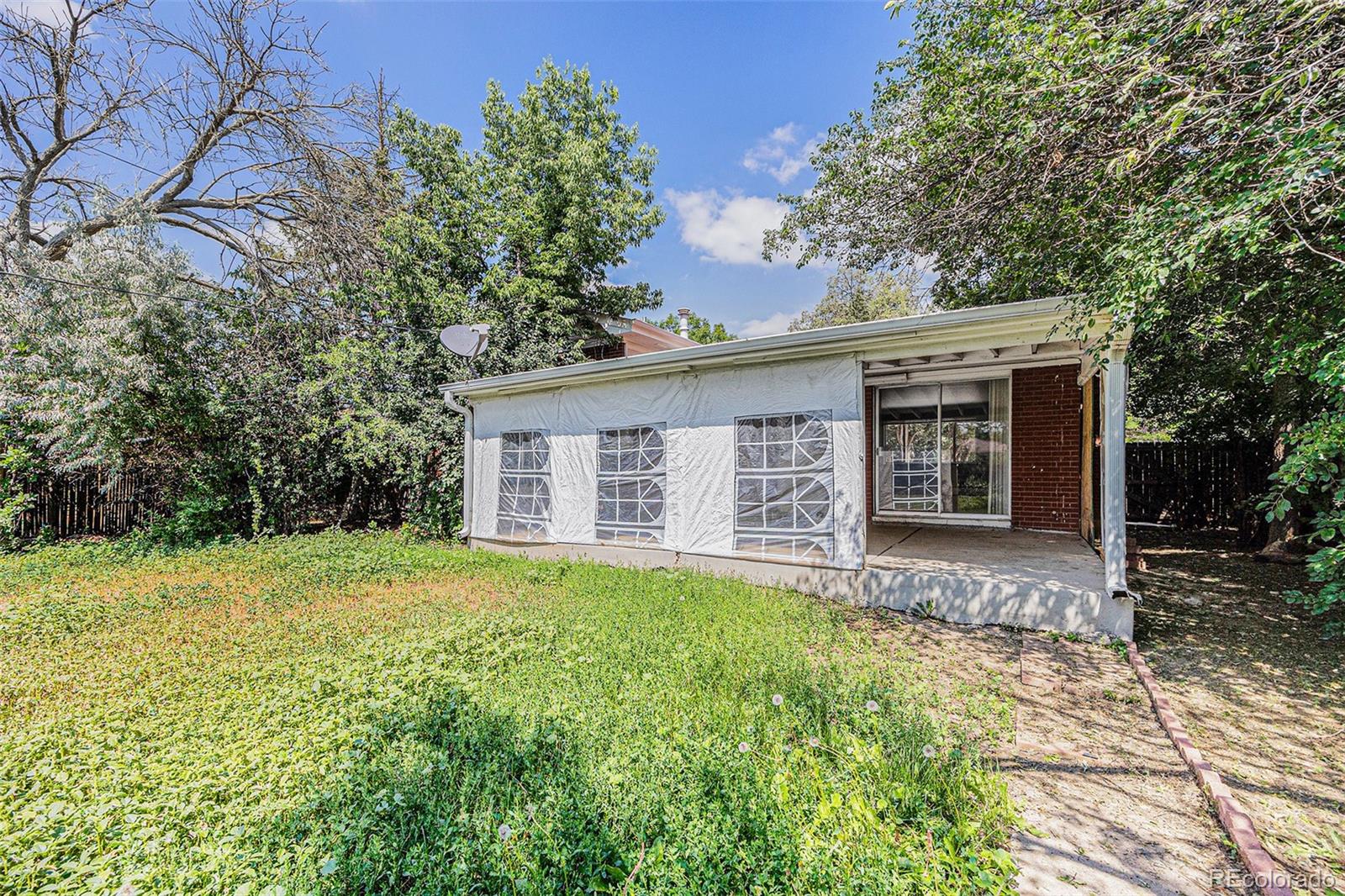 387 Tucson Street Aurora CO 80011