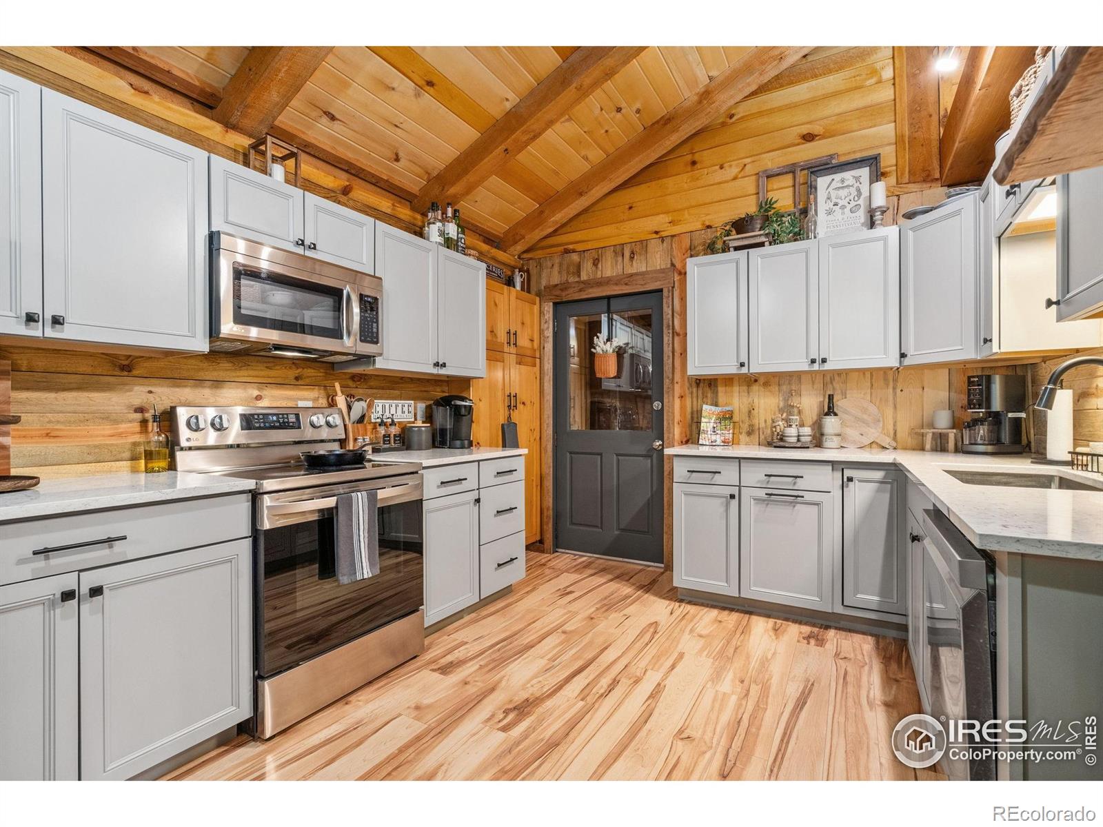 32224 Poudre Canyon Road Bellvue CO 80512
