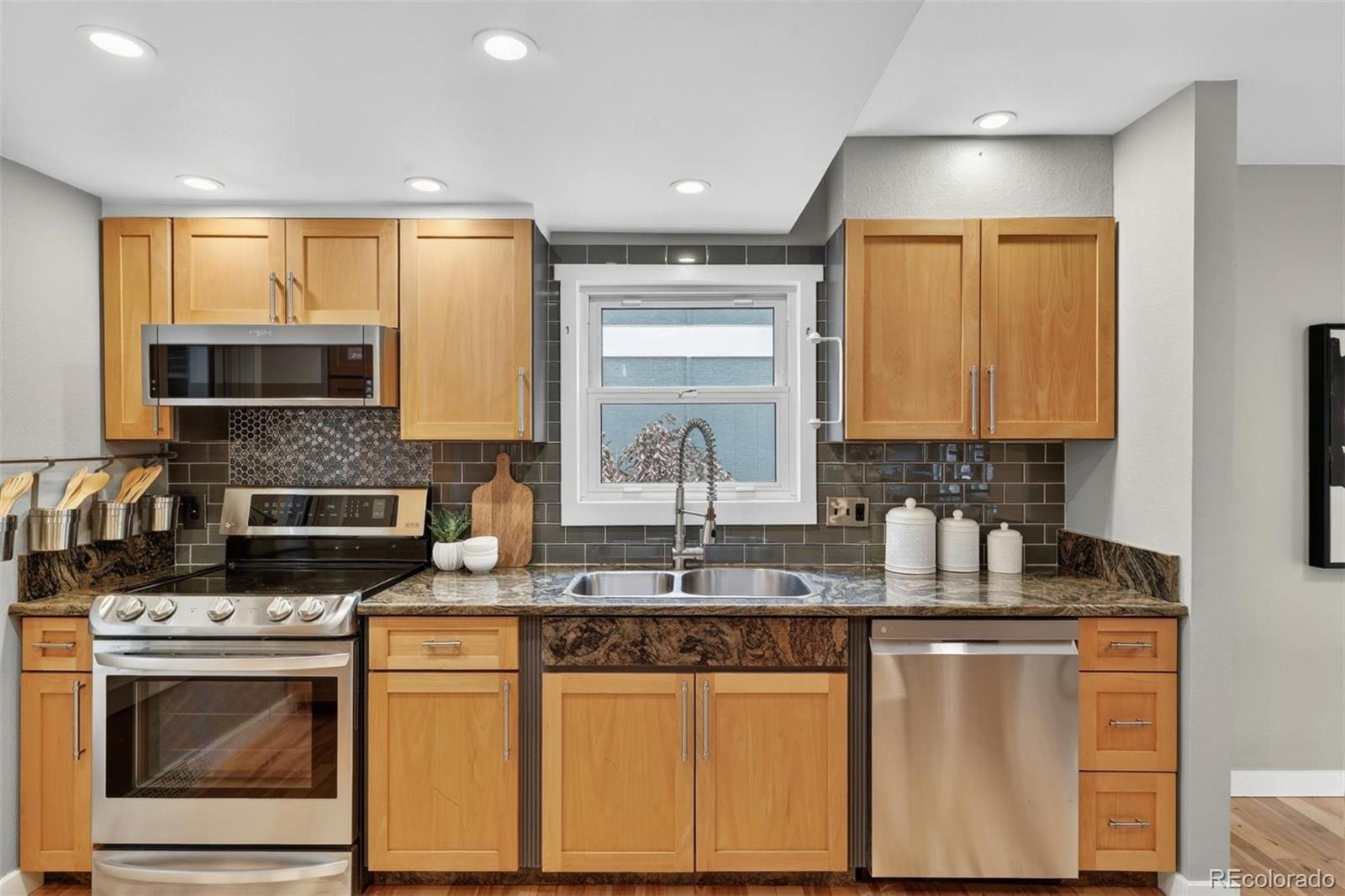 9270 W 87th Place Arvada CO 80005