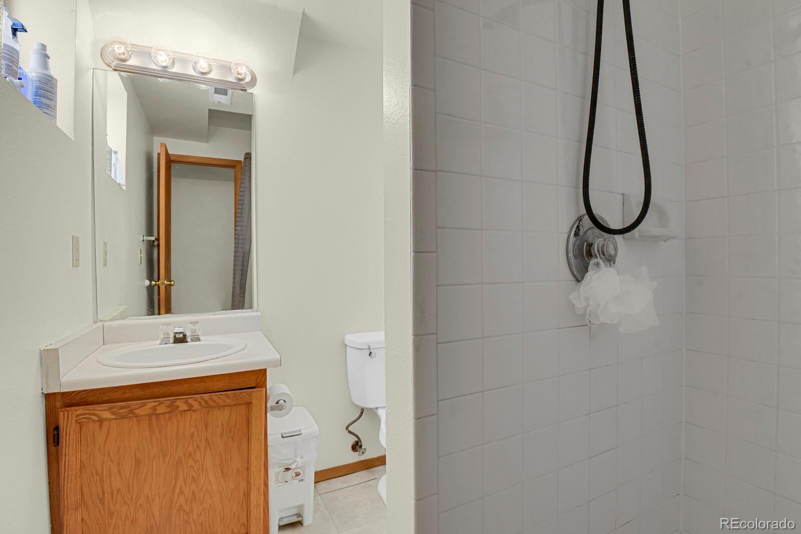 1890 Granby Court Aurora CO 80011