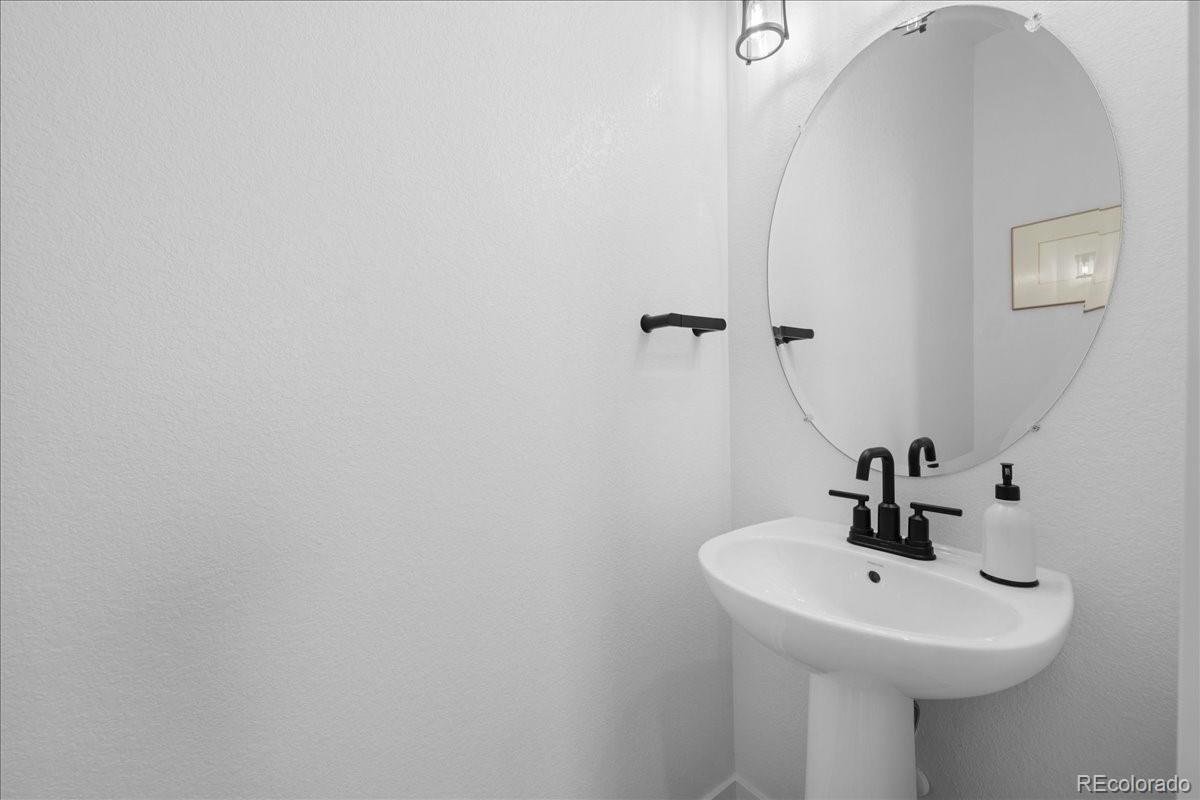 2176 W 166th Avenue Broomfield CO 80023
