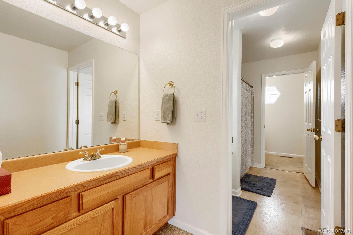 10675 Cliffrose Way Highlands Ranch CO 80130