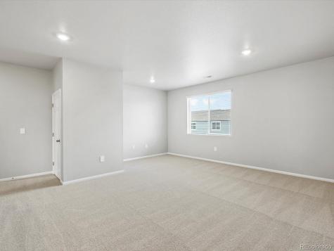 1607 Nathan River Drive Windsor CO 80550
