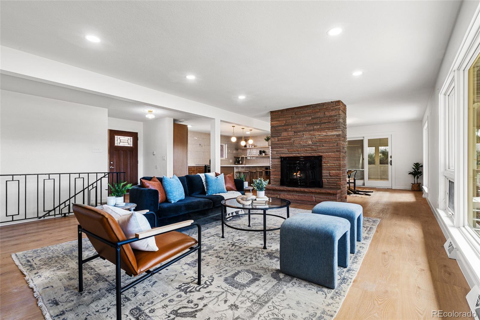 835 Hillside Court Longmont CO 80501