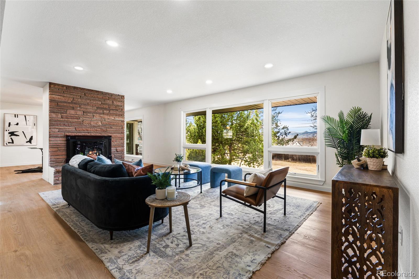 835 Hillside Court Longmont CO 80501