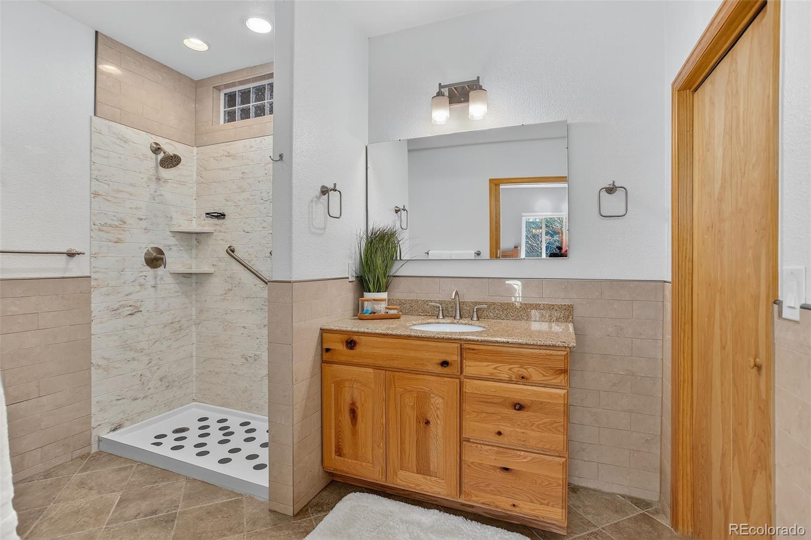 8360 50th Avenue W Arvada CO 80002