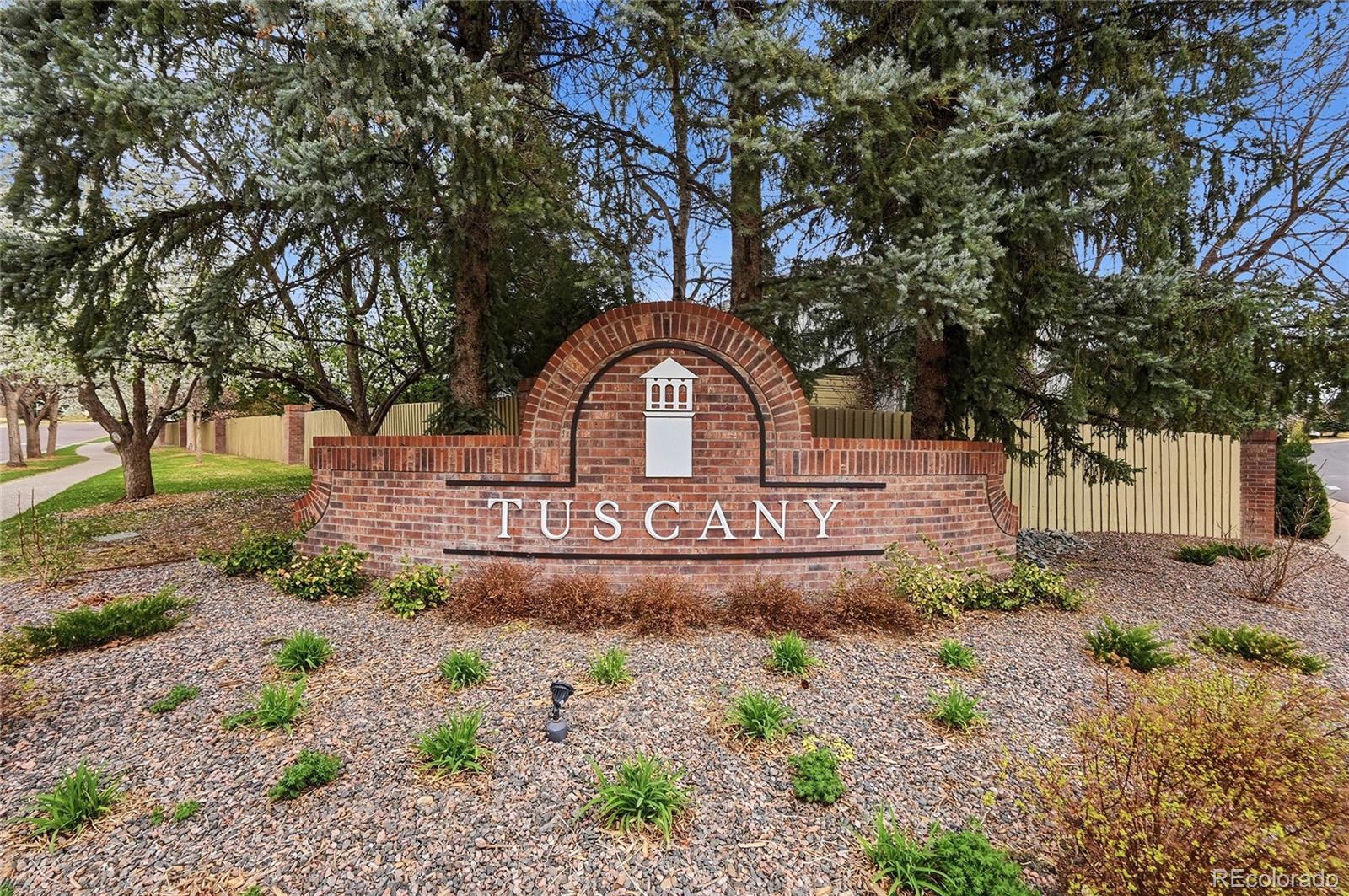 5835 S Danube Circle Aurora CO 80015