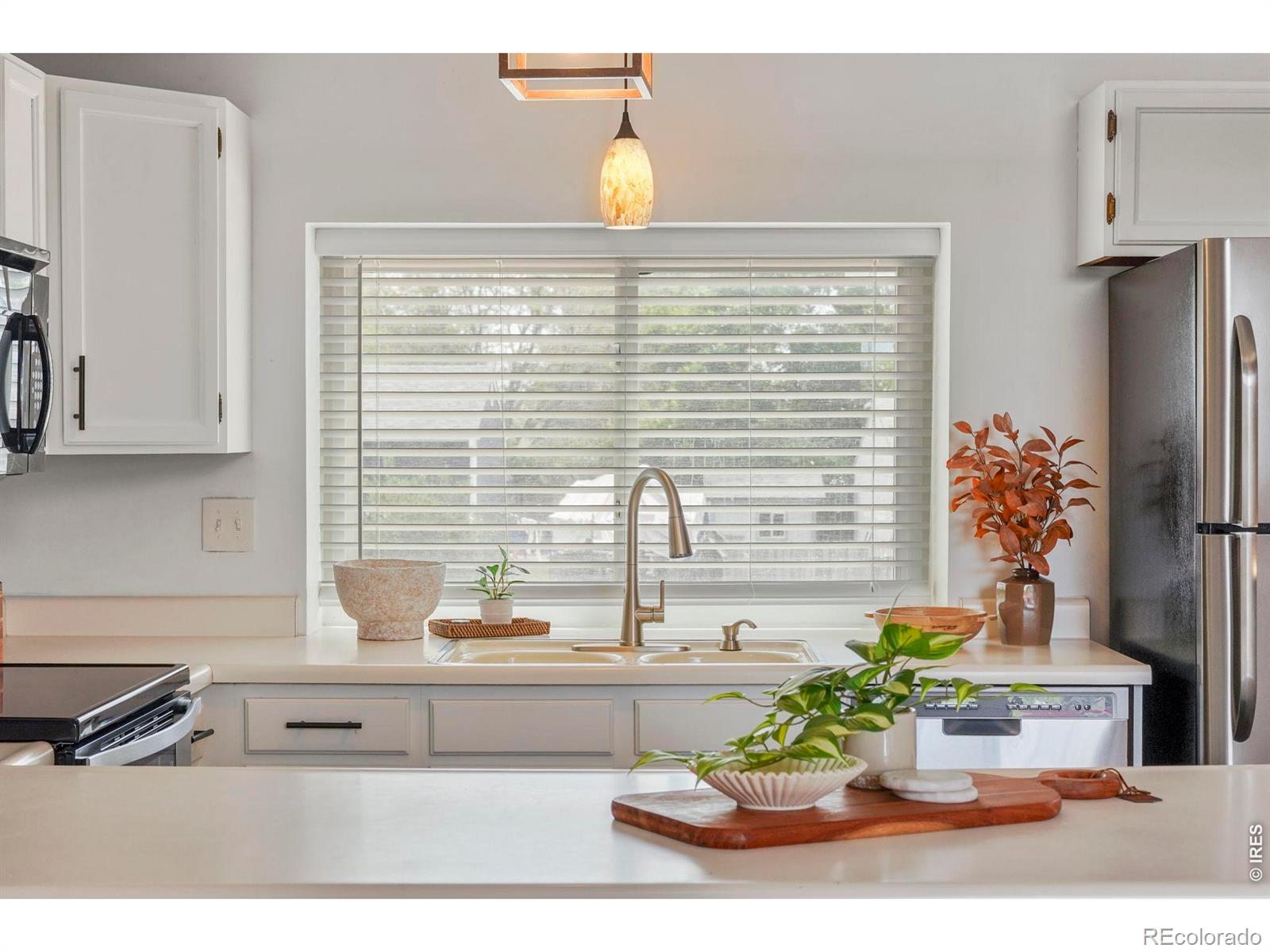2460 Sunset Drive Longmont CO 80501