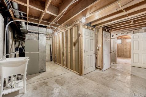 200 S Dearborn Circle Aurora CO 80012