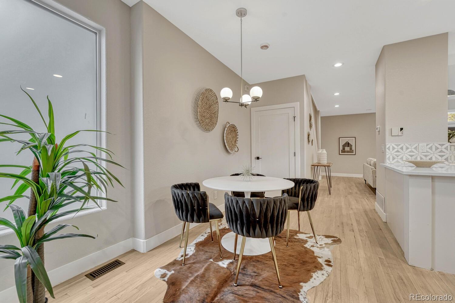 522 Columbine Street Denver CO 80206
