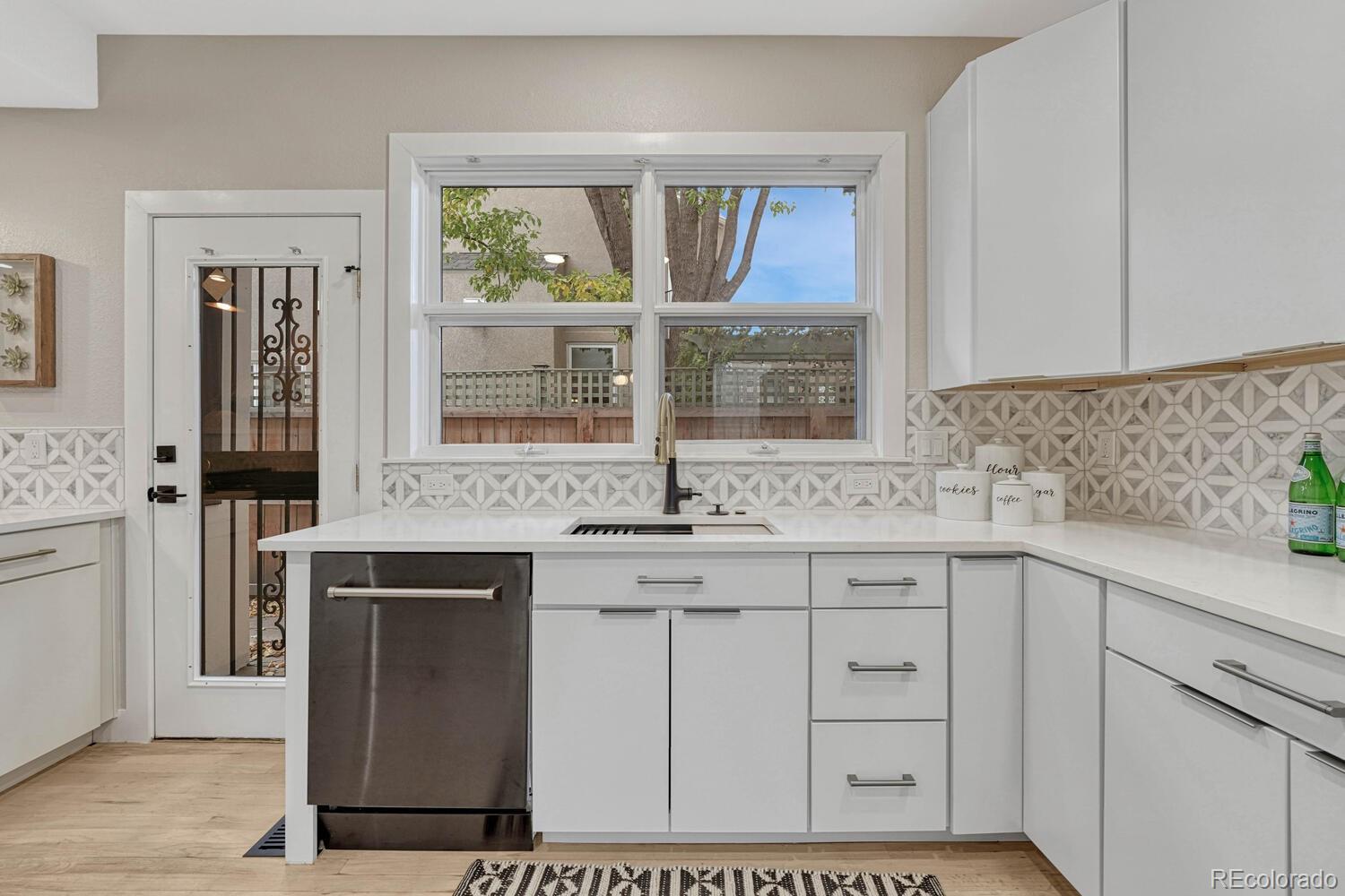 522 Columbine Street Denver CO 80206