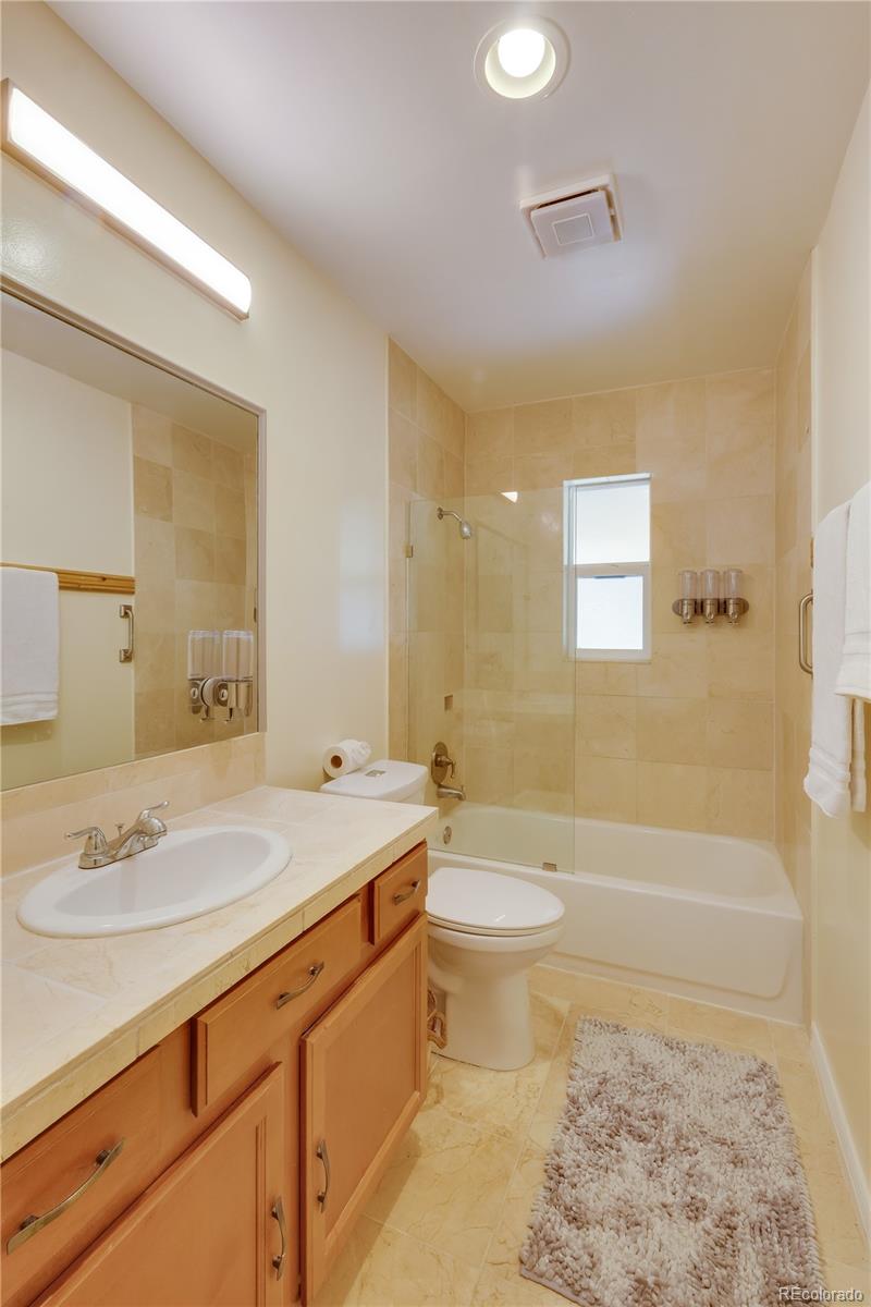 761 Troy Street Aurora CO 80011