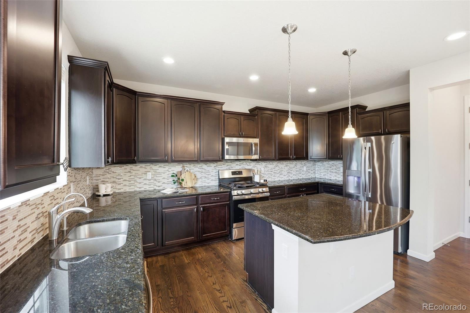 7566 S Quantock Court Aurora CO 80016