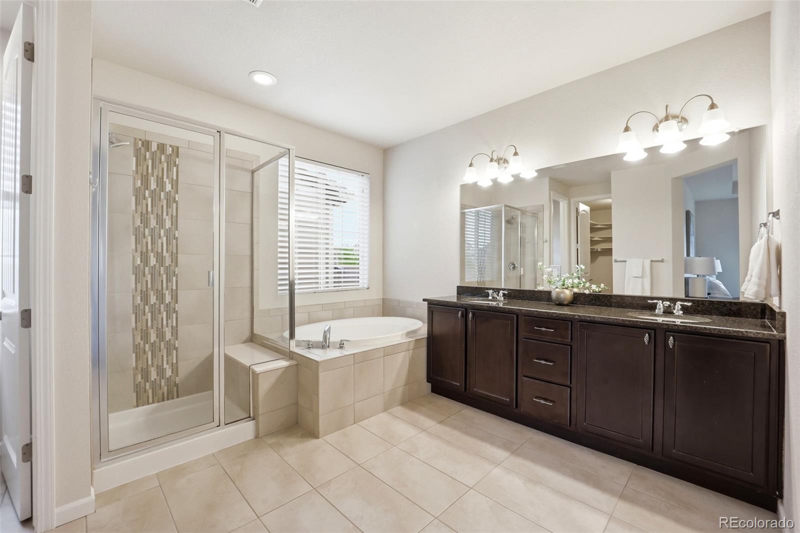 7566 S Quantock Court Aurora CO 80016