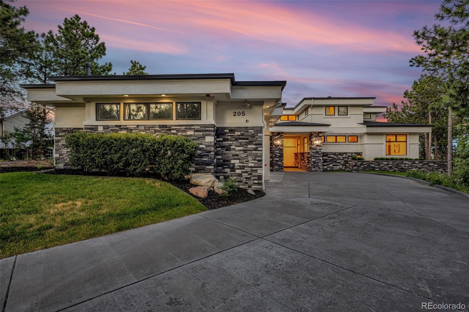 205 Cobblestone Way Monument CO 80132