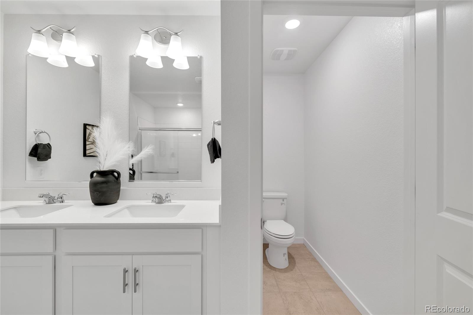 212 S Uriah Street Aurora CO 80018