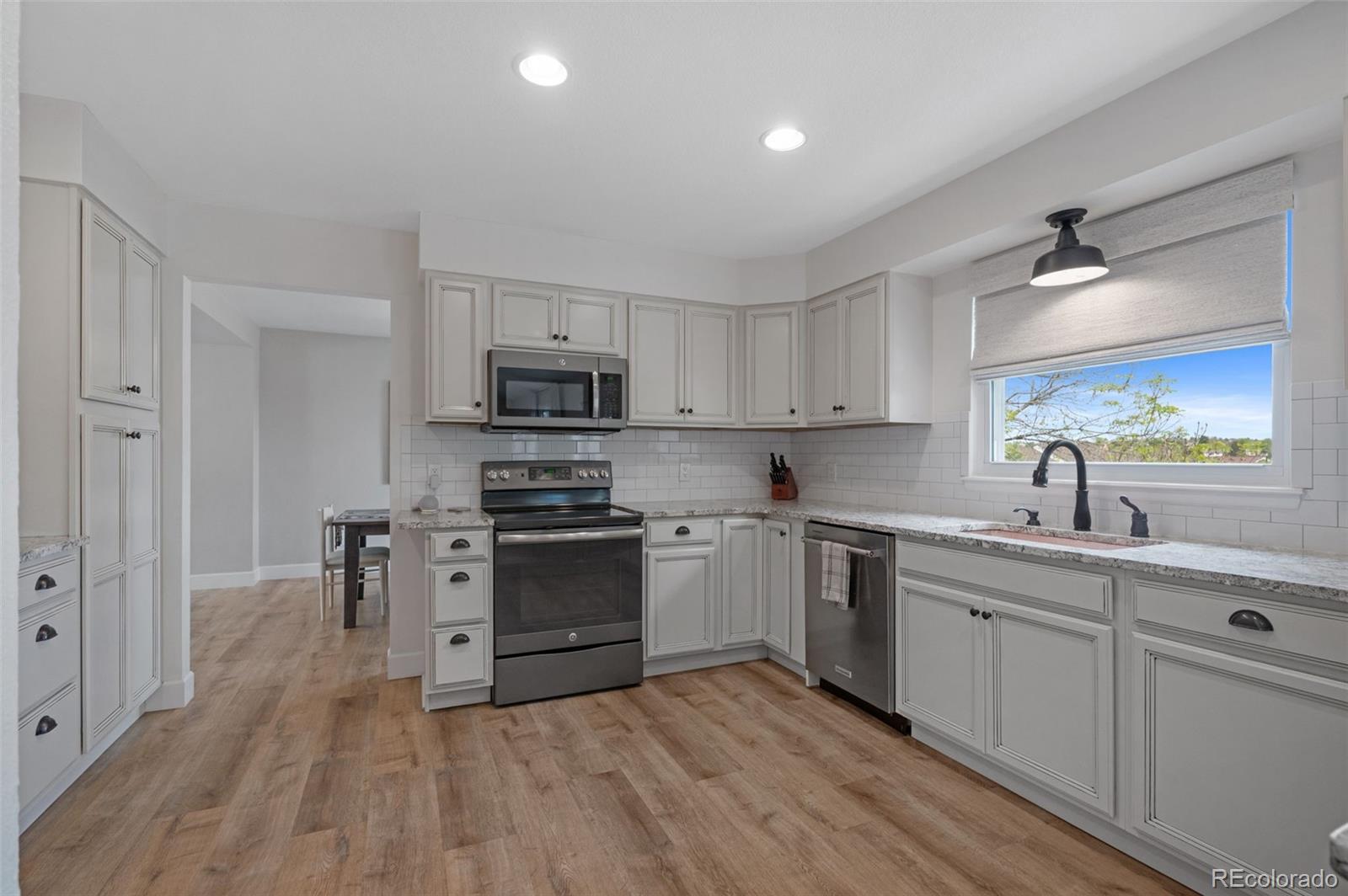 9272 S Crestmore Way Highlands Ranch CO 80126