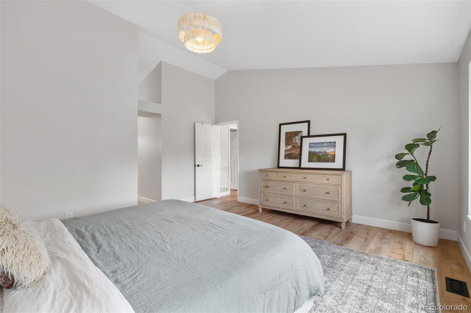 9272 S Crestmore Way Highlands Ranch CO 80126