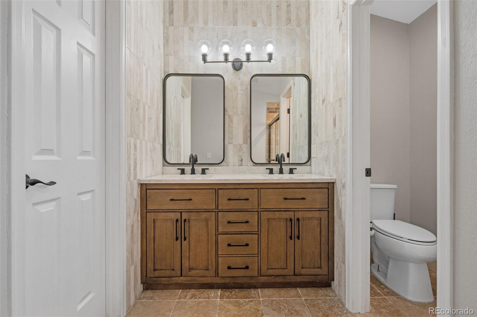 9272 S Crestmore Way Highlands Ranch CO 80126