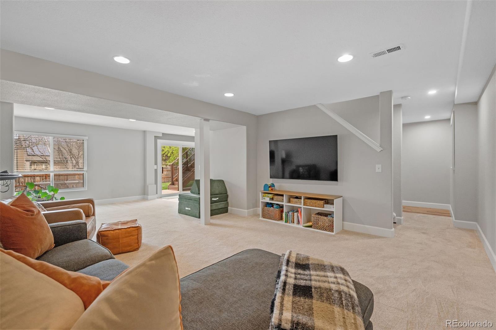 9272 S Crestmore Way Highlands Ranch CO 80126