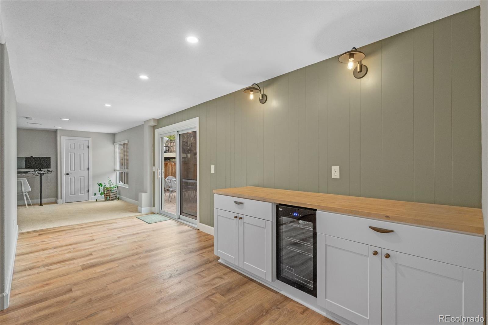 9272 S Crestmore Way Highlands Ranch CO 80126