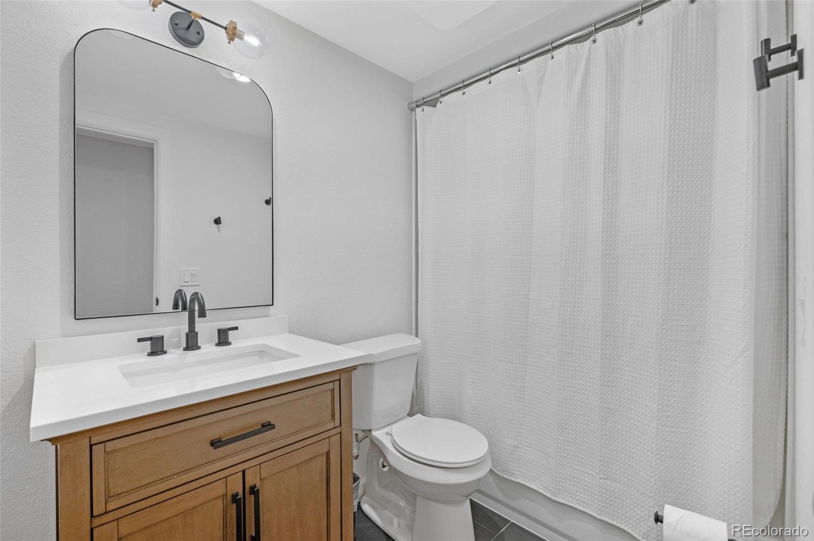 9272 S Crestmore Way Highlands Ranch CO 80126
