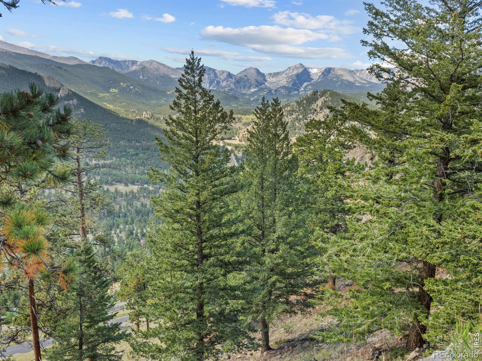 2741 Cedarcliff Drive Estes Park CO 80517