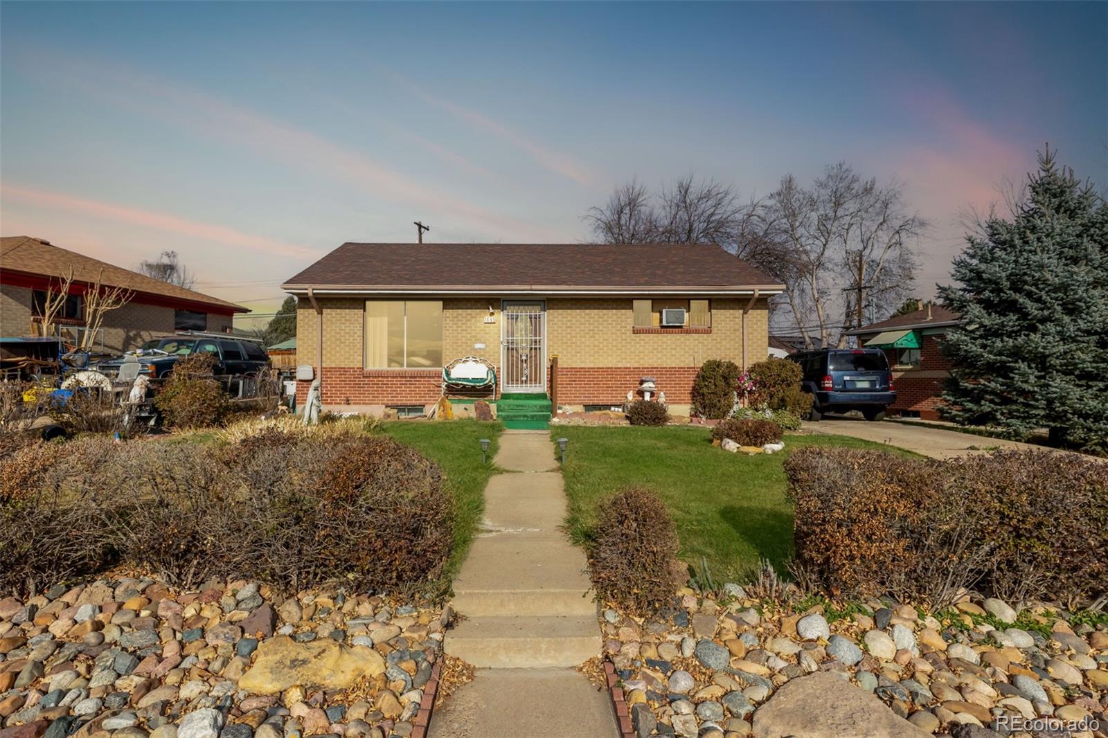 1665 Elmwood Lane Denver CO 80221