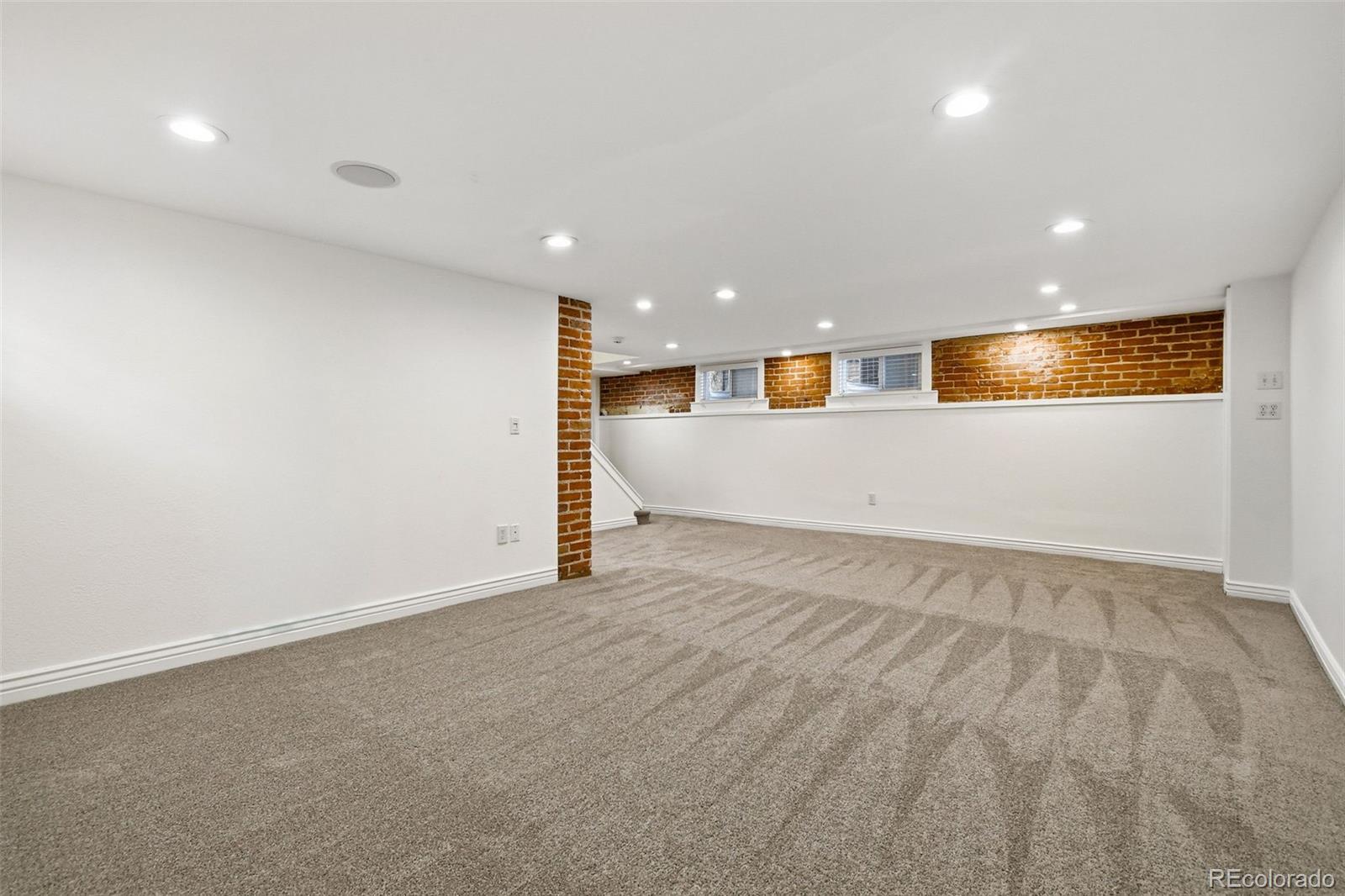 915 S Downing Street Denver CO 80209