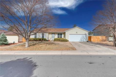 1167 S Ceylon Street Aurora CO 80017