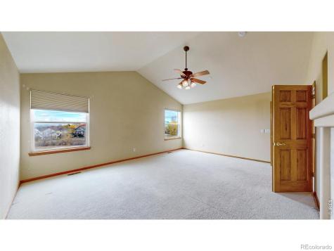 5904 S Ukraine Street Aurora CO 80015
