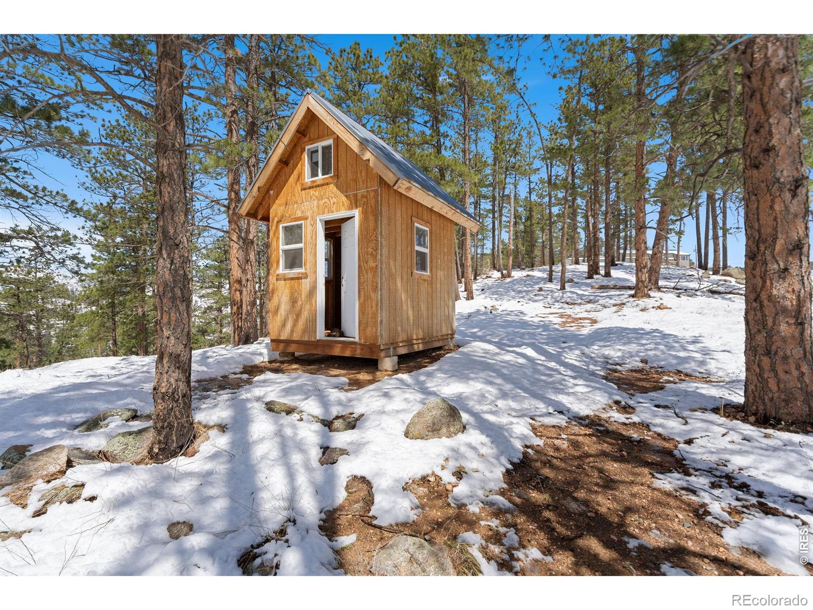 1154 Redstone Drive Bellvue CO 80512