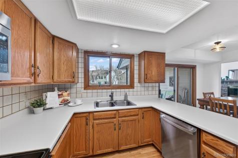 28 Willowleaf Drive Littleton CO 80127